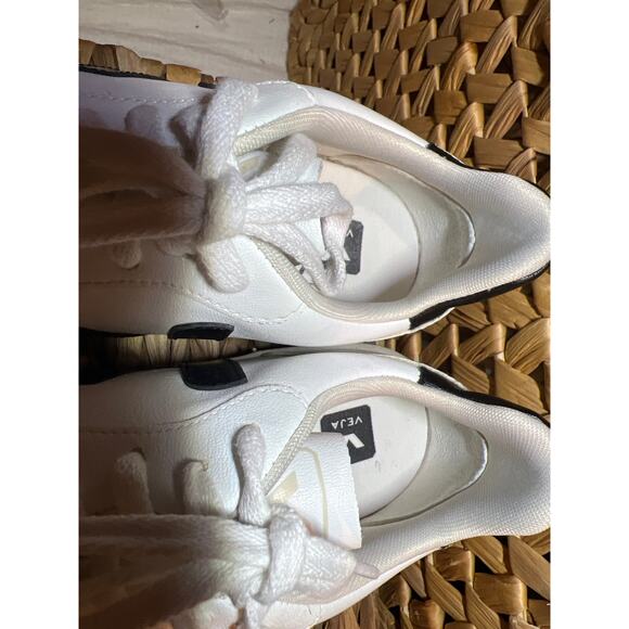 Veja V-10 CWL WHITE BLACK - Picture 5 of 6